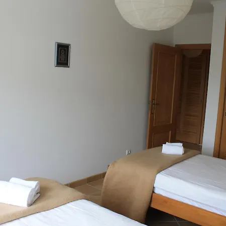 Pro Touristic Praia D'el Rey Apart Óbidos